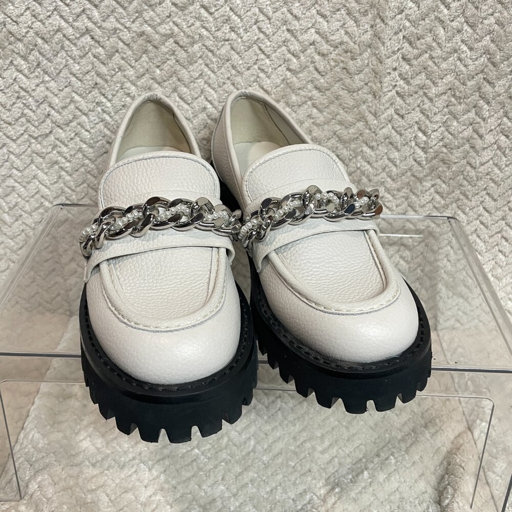 Karl Lagerfeld Paris Gemsy White Leather‎ Loafers Womens Size 7M Preppy Classic - Picture 2 of 11